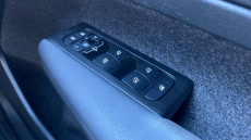 Volvo Xc40 2.0 B4P R DESIGN 5dr Auto Petrol Estate